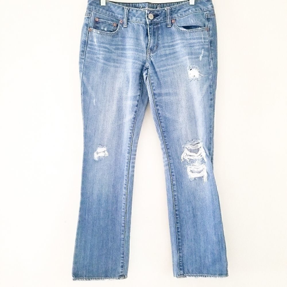 American Eagle straight jeans distressing